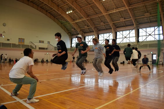 多くの盟友が参加したスポーツ大会